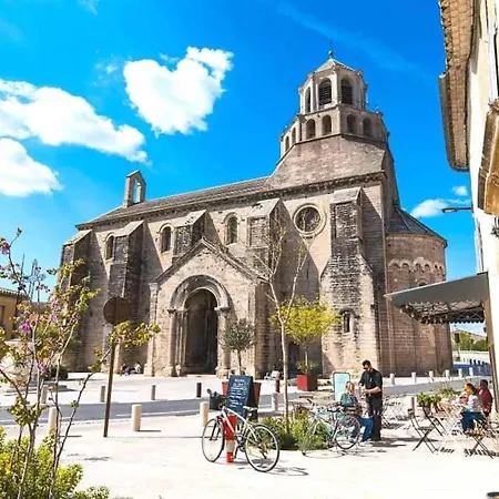 Voltaire Ou Beckett, Terrasse En Bord De Sorgue Bed & Breakfast Le Thor