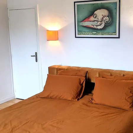 Bed & Breakfast Voltaire Ou Beckett, Terrasse En Bord De Sorgue Le Thor